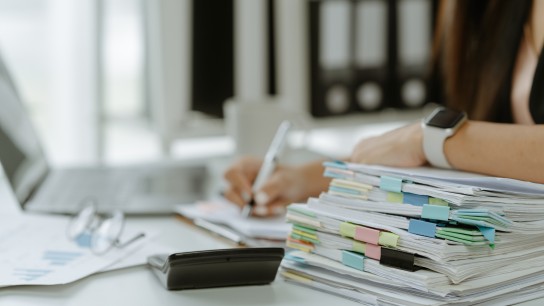 Arbeit Papierstapel